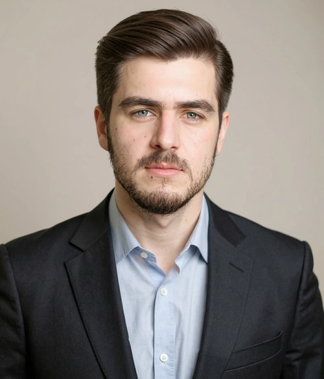 Headshot 18